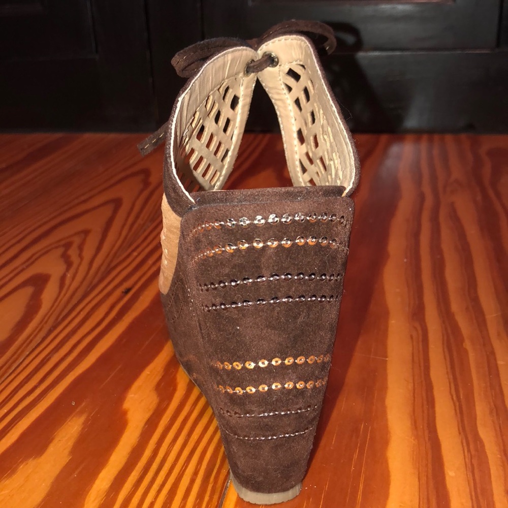 BEAUTIFUL unique platform wedge sandals - Picture 4 of 6